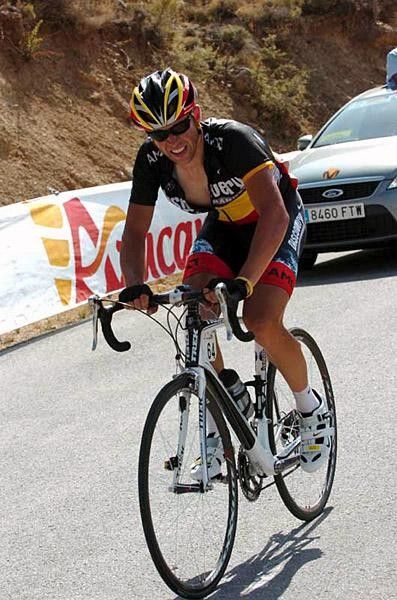 Devolder lost 2'32 after leading the Vuelta in the first week