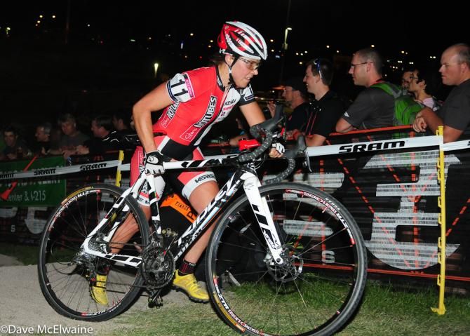 Amanda Carey (NoTubes Elite Womens MTB Team) attempting to recover from the crash at the start