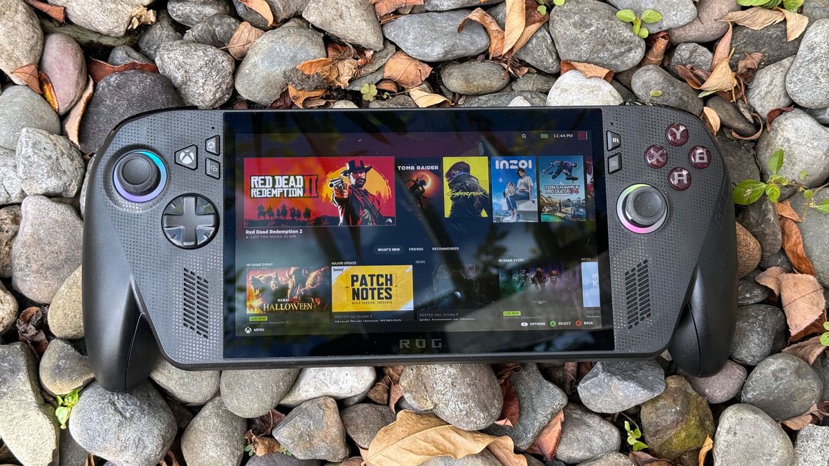 Chinese courts allow heirs to inherit accounts of deceased gamers — multiple cases spanning years establish precedent for digital ownership of games, in-game items, and microtransactions