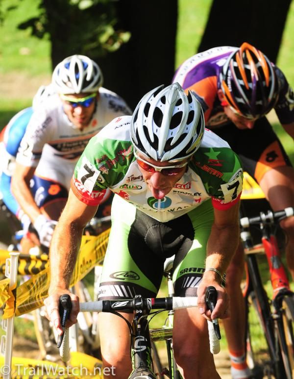 Jeremy Powers' expression says it all (Cannondale-Cyclocrossworld.com)