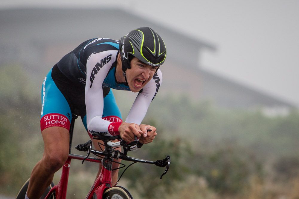 Kyle Murphy (Jamis) giving it his all in the TT