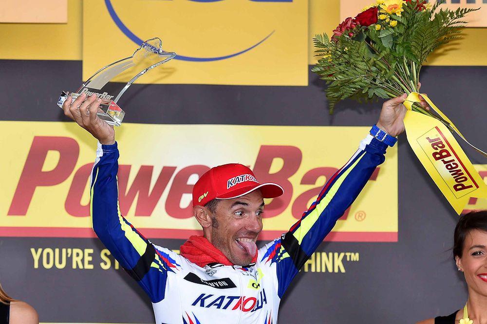 Joaquim Rodr&iacute;guez enjoys his time on the stage 12 podium.