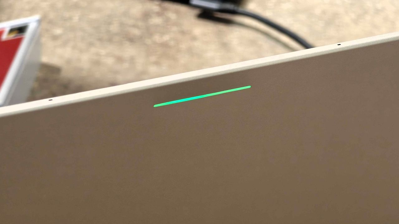 Dell XPS Googlebook Glowbar