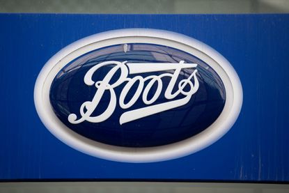 Boots £10 Tuesday logo