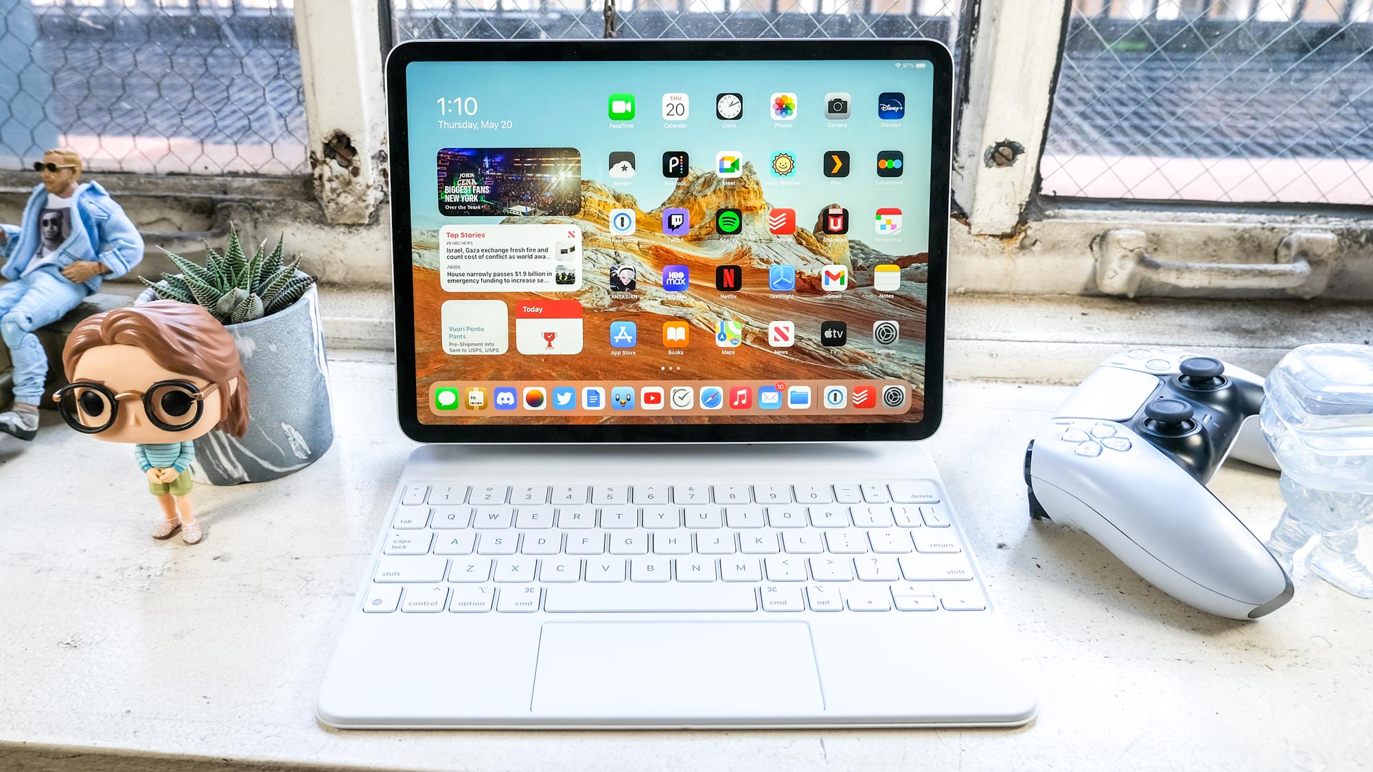 iPad Pro 2021 (11-inch) review: Astonishing battery life | Tom's Guide