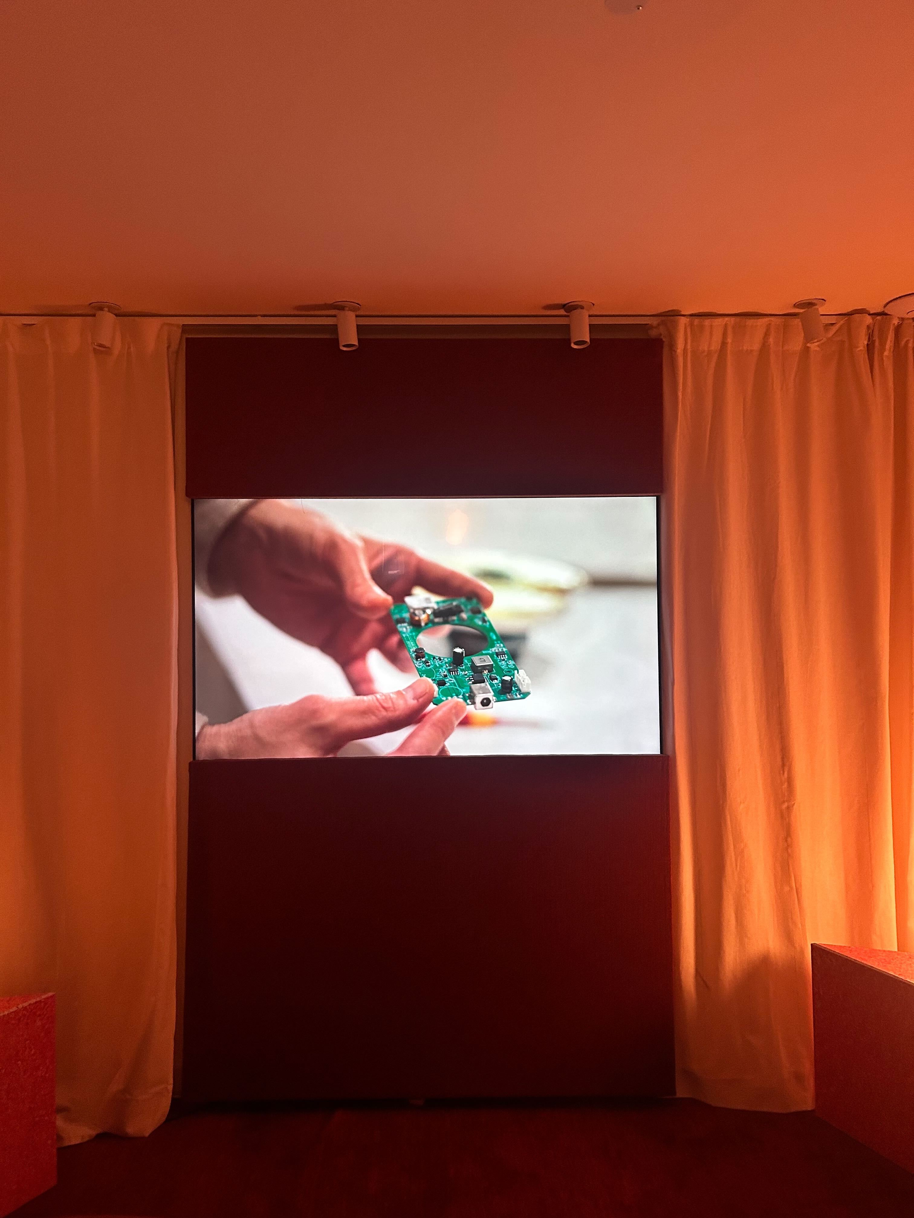 Thomas Heatherwick and Tala debut ‘Wake’