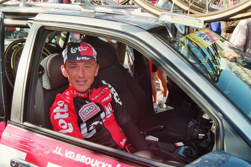 Andrei Tchmil waits in the team car ahead of the 1995 Paris-Roubaix