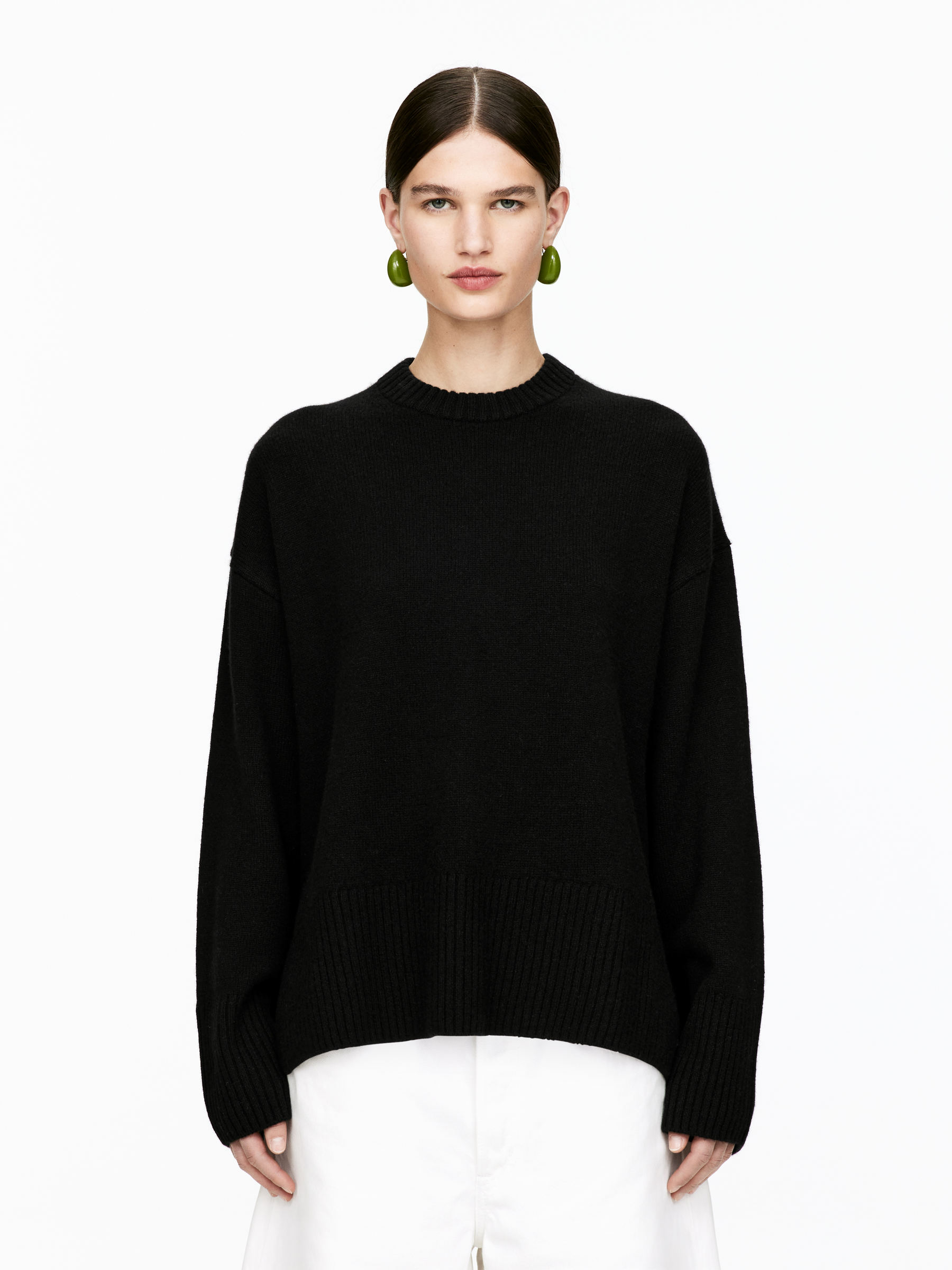 Relaxed Cashmere-Wool Jumper &amp;ndash; Black &amp;ndash; Women &amp;ndash; Arket Gb