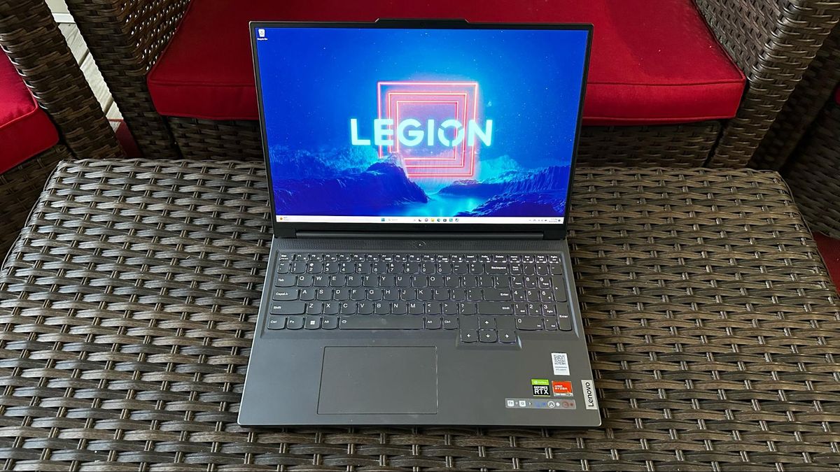 Lenovo Legion Slim 5 Gen 8 (14.5-Inch) Review