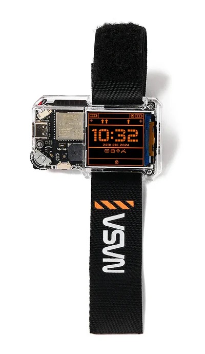 CircuitMess NASA Artemis Watch 2.0