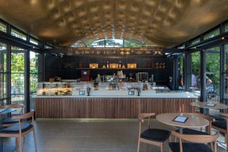 serpentine coffee house mizzi interior
