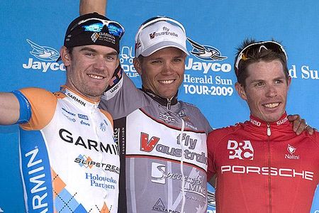 Prologue podium (l-r): Chris Sutton (2nd,Garmin Slipstream), Jonathan Cantwell (1st,Fly V Australia), and Gene Bates (3rd,Drapac Porsche).