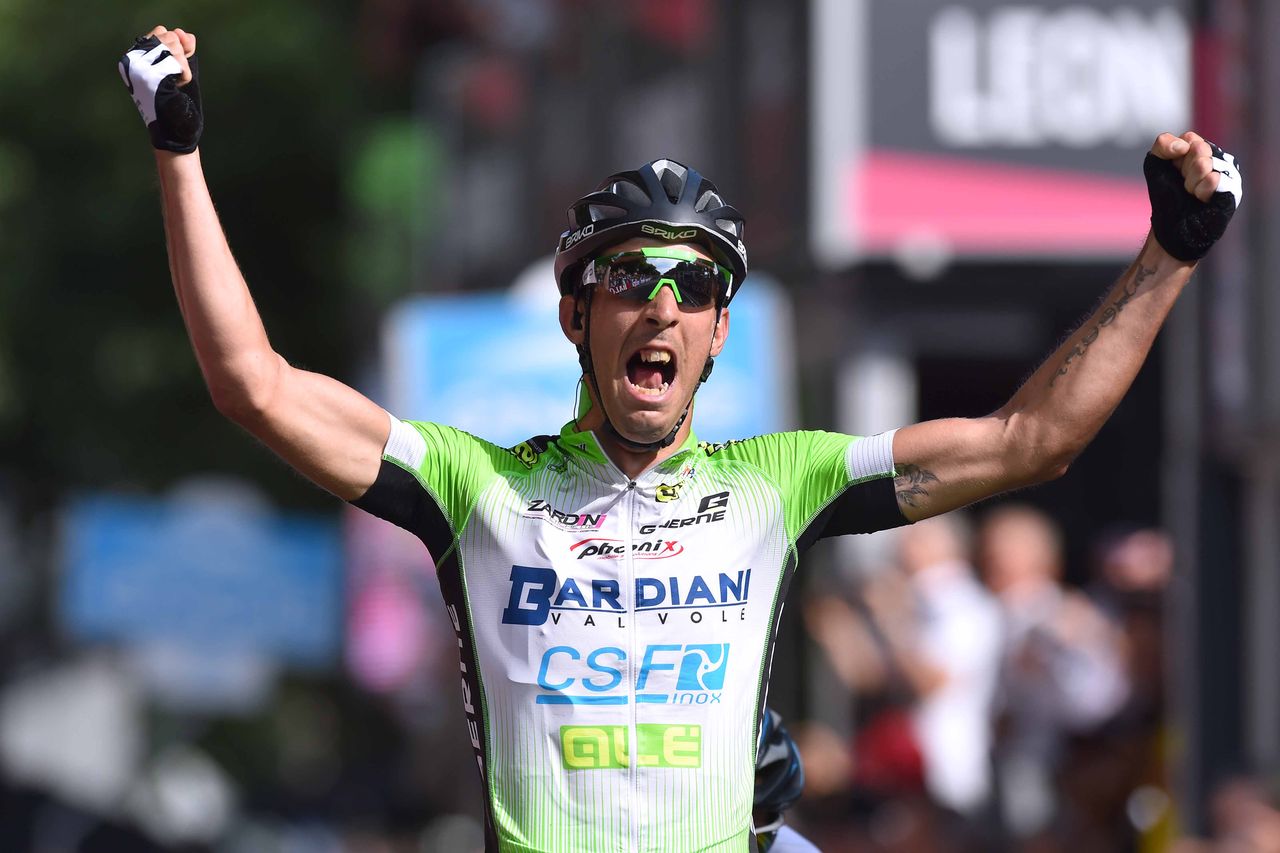 Nicola Boem wins stage 10 of the Giro d'Italia