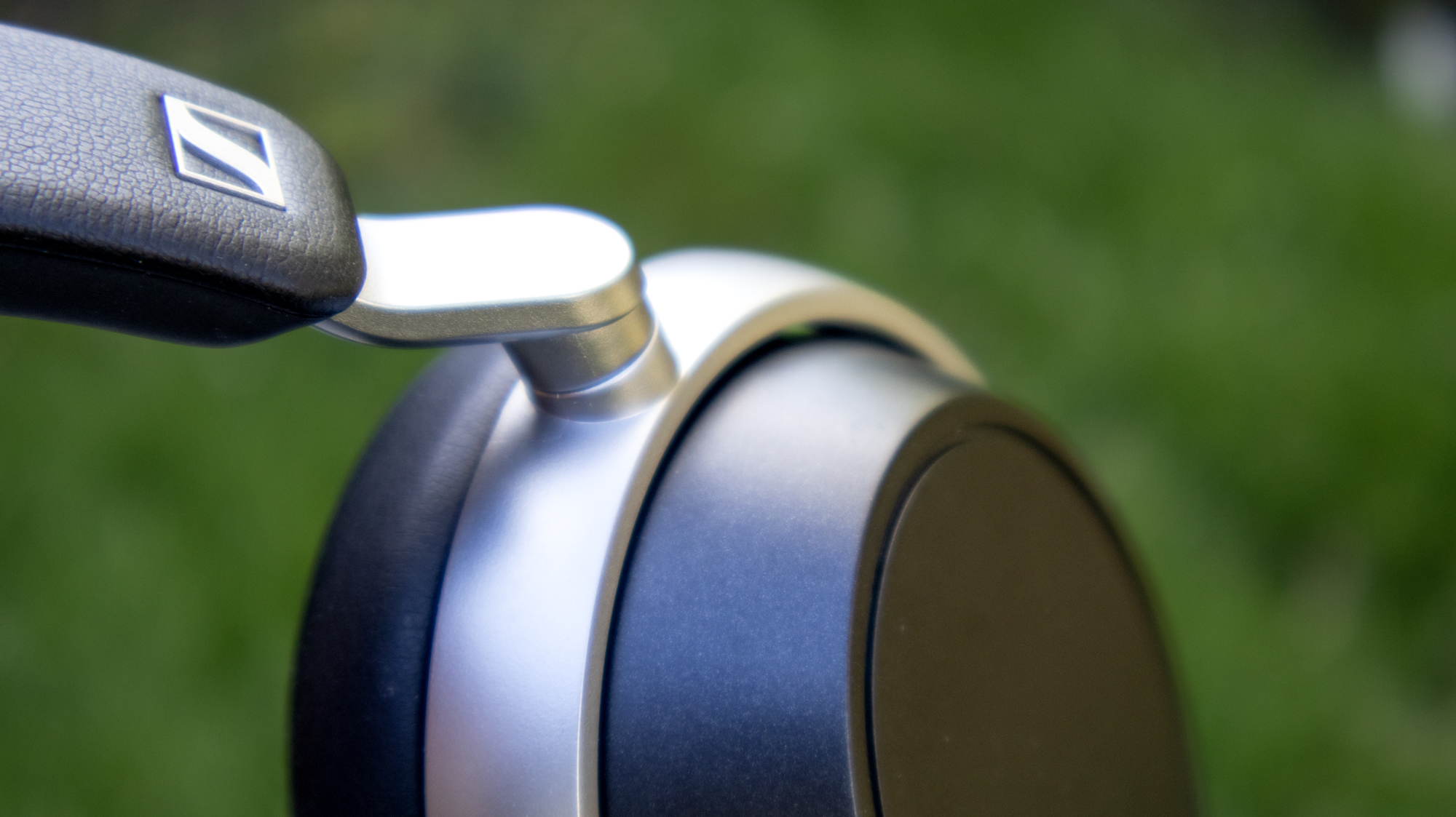 Sennheiser HDB 630