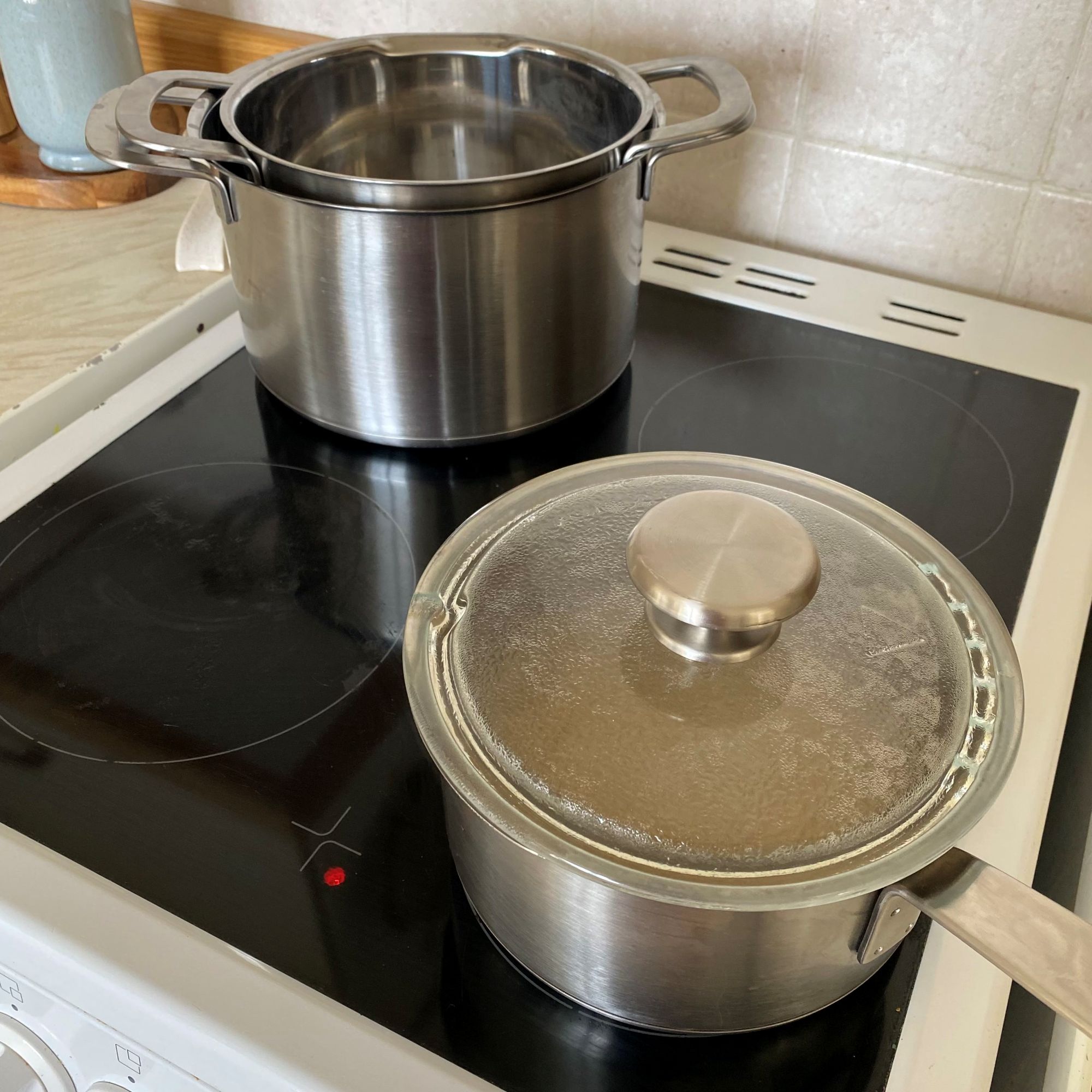 cooking in IKEA HEMKOMST pan