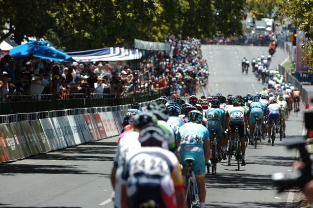 The peloton was lined out