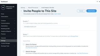 Invite collaborators to an Editor X website