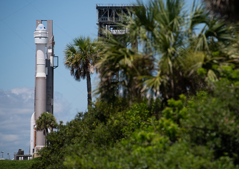 Another look at Starliner and its Atlas V during their rollback on July 30, 2021.
