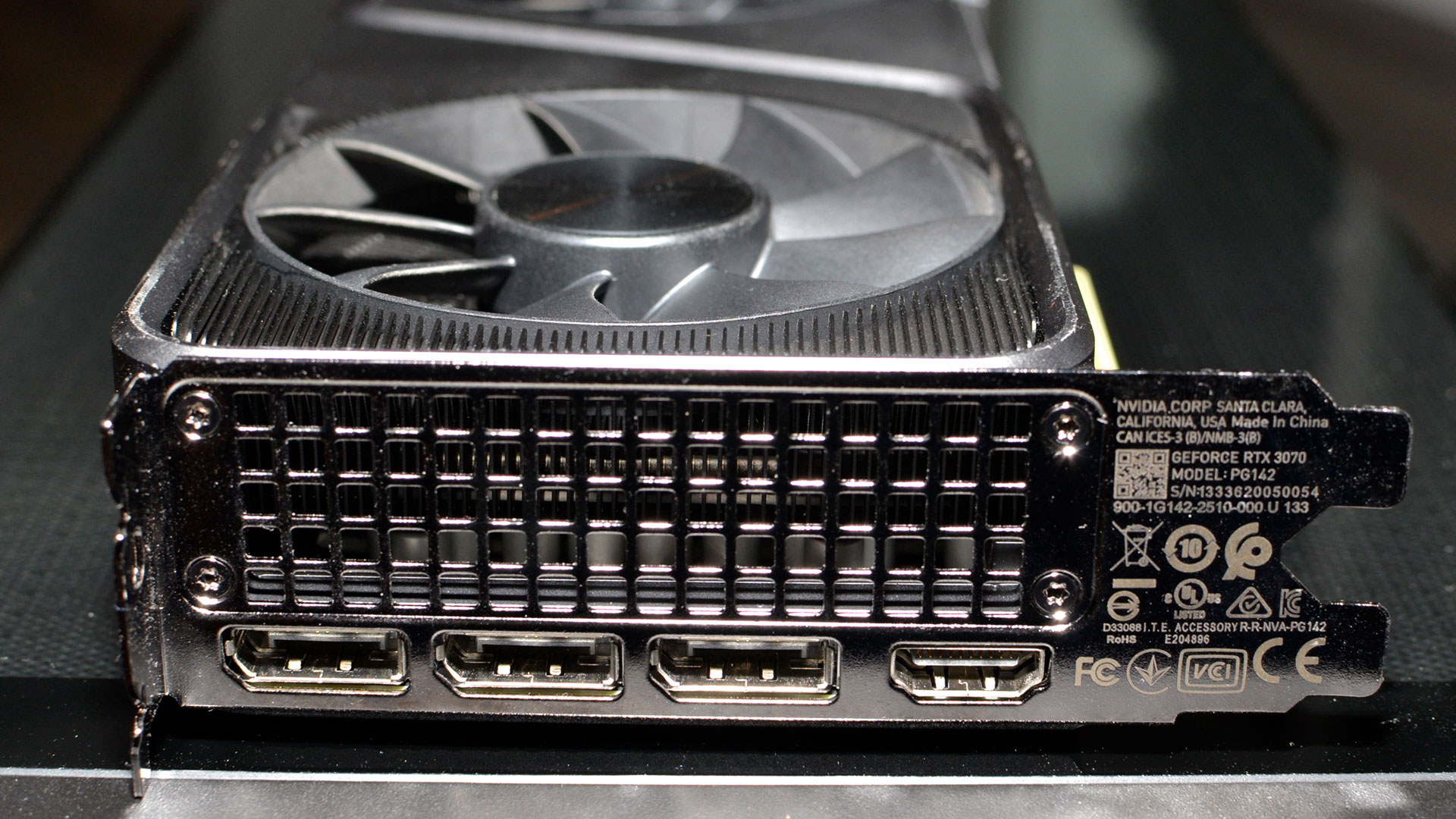 How to Buy the Right Graphics Card images of GPus and PC.