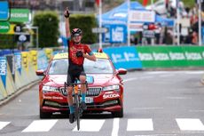 Critérium du Dauphiné 2021: Mark Padun wins stage 8