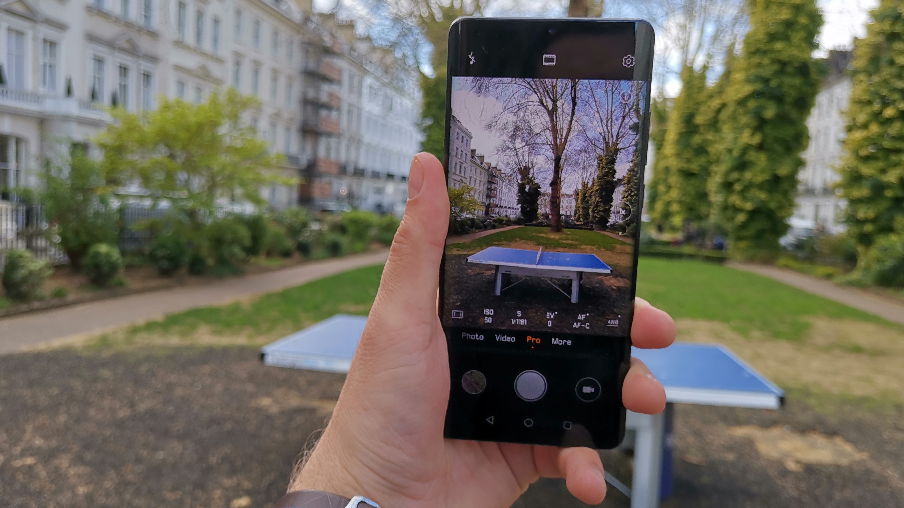 Huawei P30 review: This phone takes ridiculous photos for a