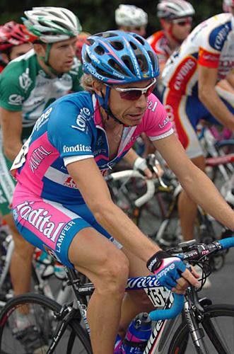 Damiano Cunego (Lampre) looking concerned