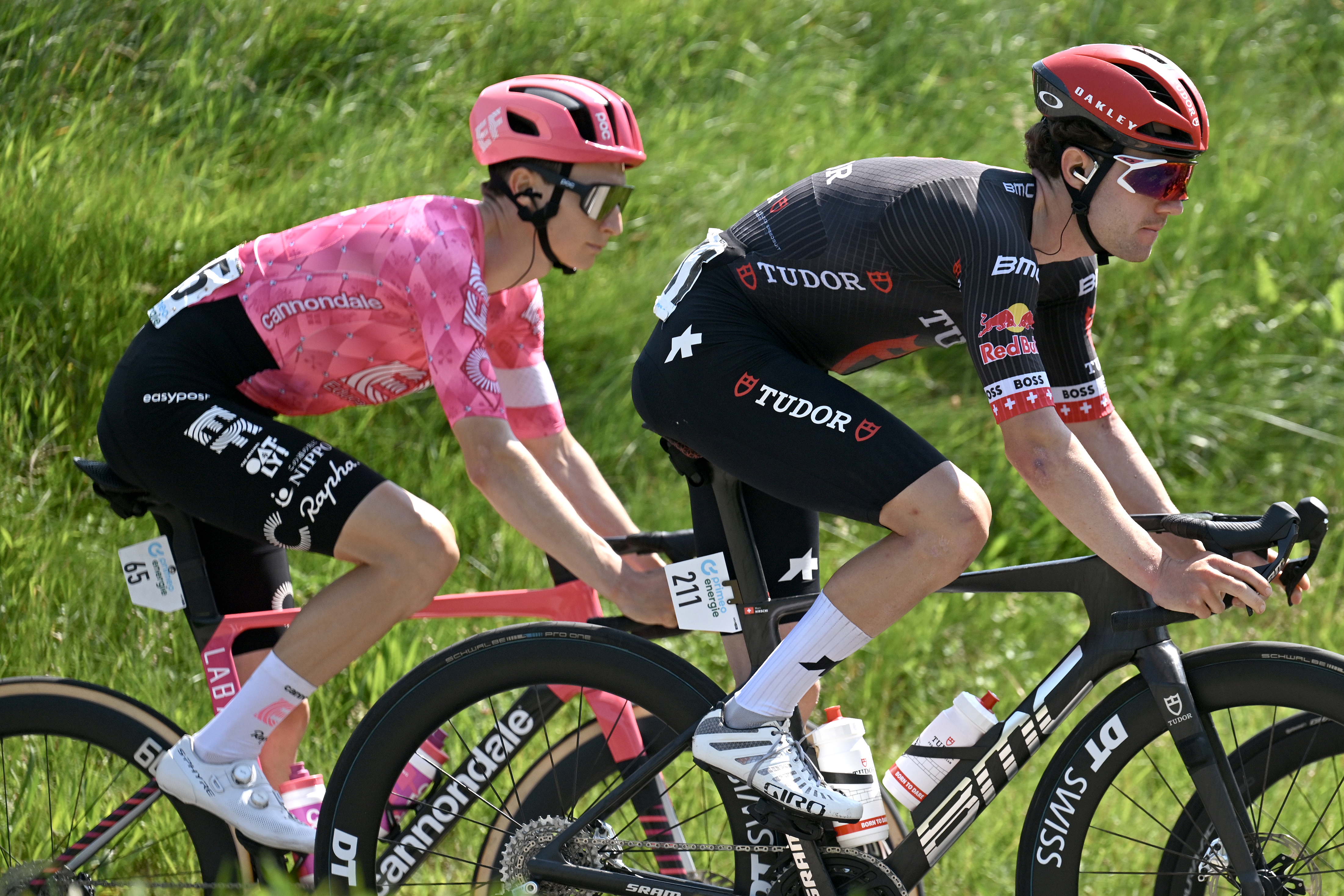 Marc Hirschi racing at the Tour de Suisse