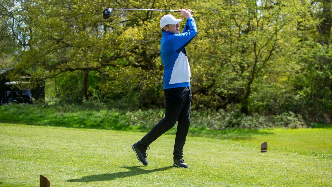 Roderick Easdale hitting a driver off the tee at Brocket Hall Golf Club