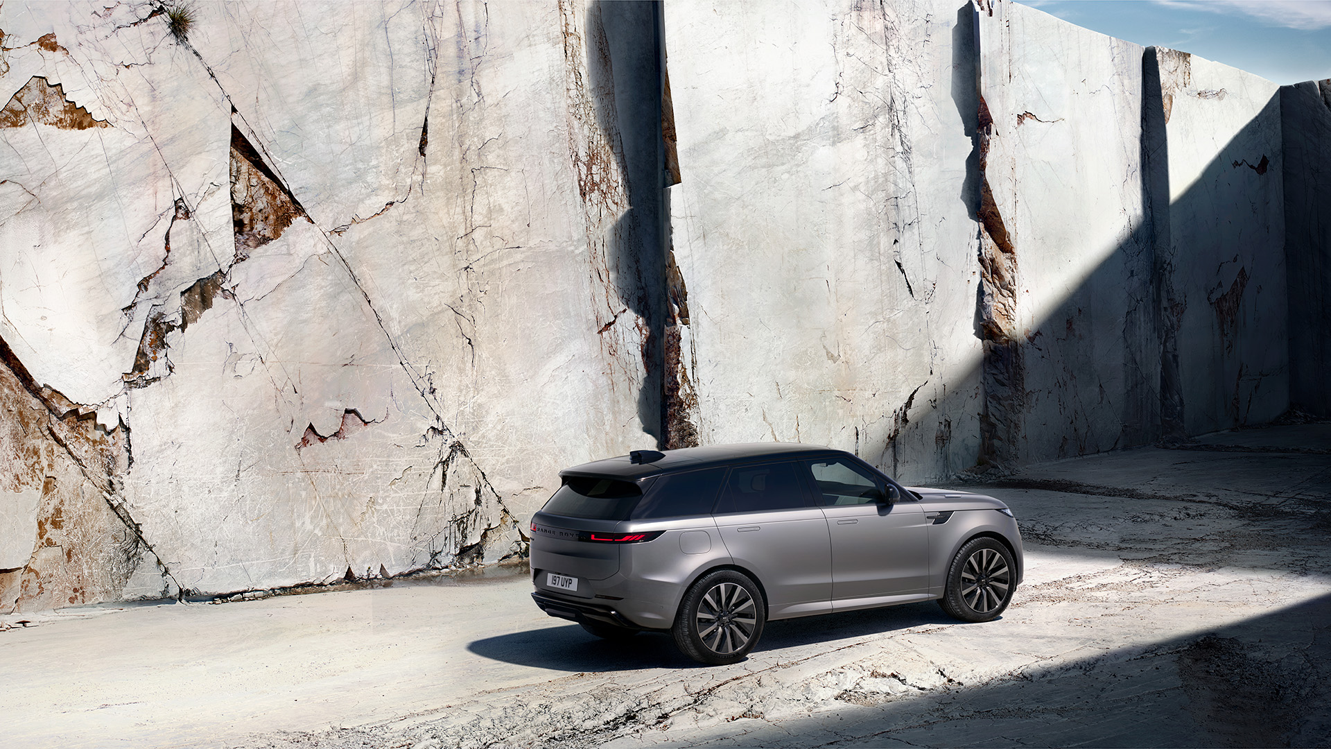 Range Rover Sport Electric