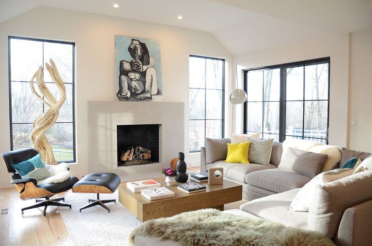 a fresh, neutral and modern living room, one of the biggest decorating trends right now