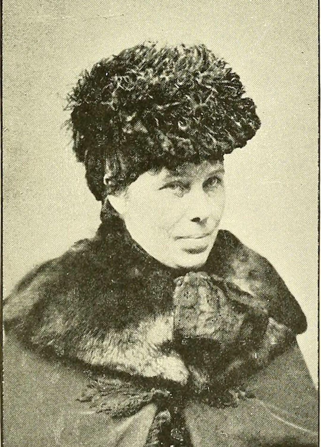 A black and white picture of Sophie Lyons