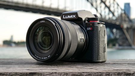 Panasonic Lumix S5 II