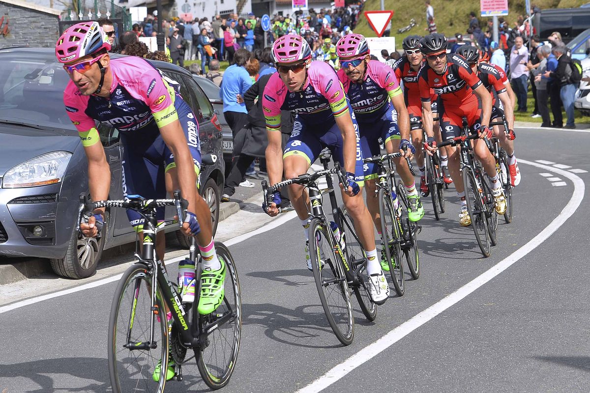 Lampre-Merida were making sure that Rui Costa stayed out of trouble