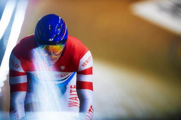 The men's kilo was hotly contested.
