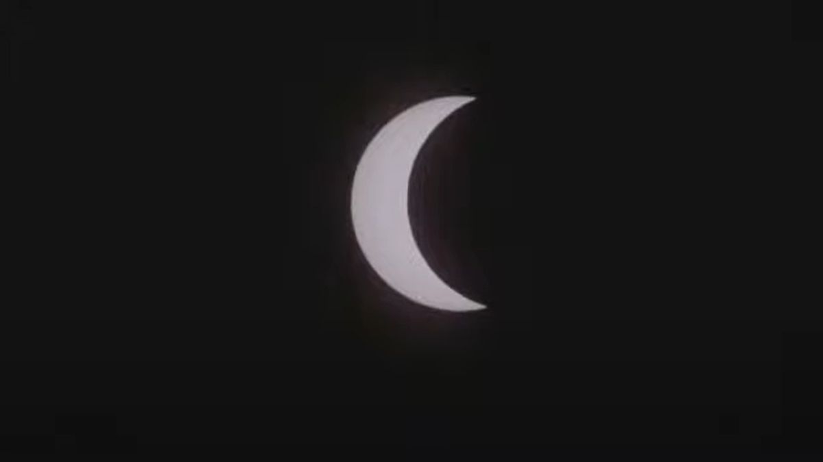 The moon passes in front of the sun in the only total solar eclipse of 2021 in this still from a video captured by Theo Boris and Christian Lockwood of the JM Pasachoff Antarctic Expedition from their observing point in Union Glacier, Antarctica on Dec. 4, 2021.