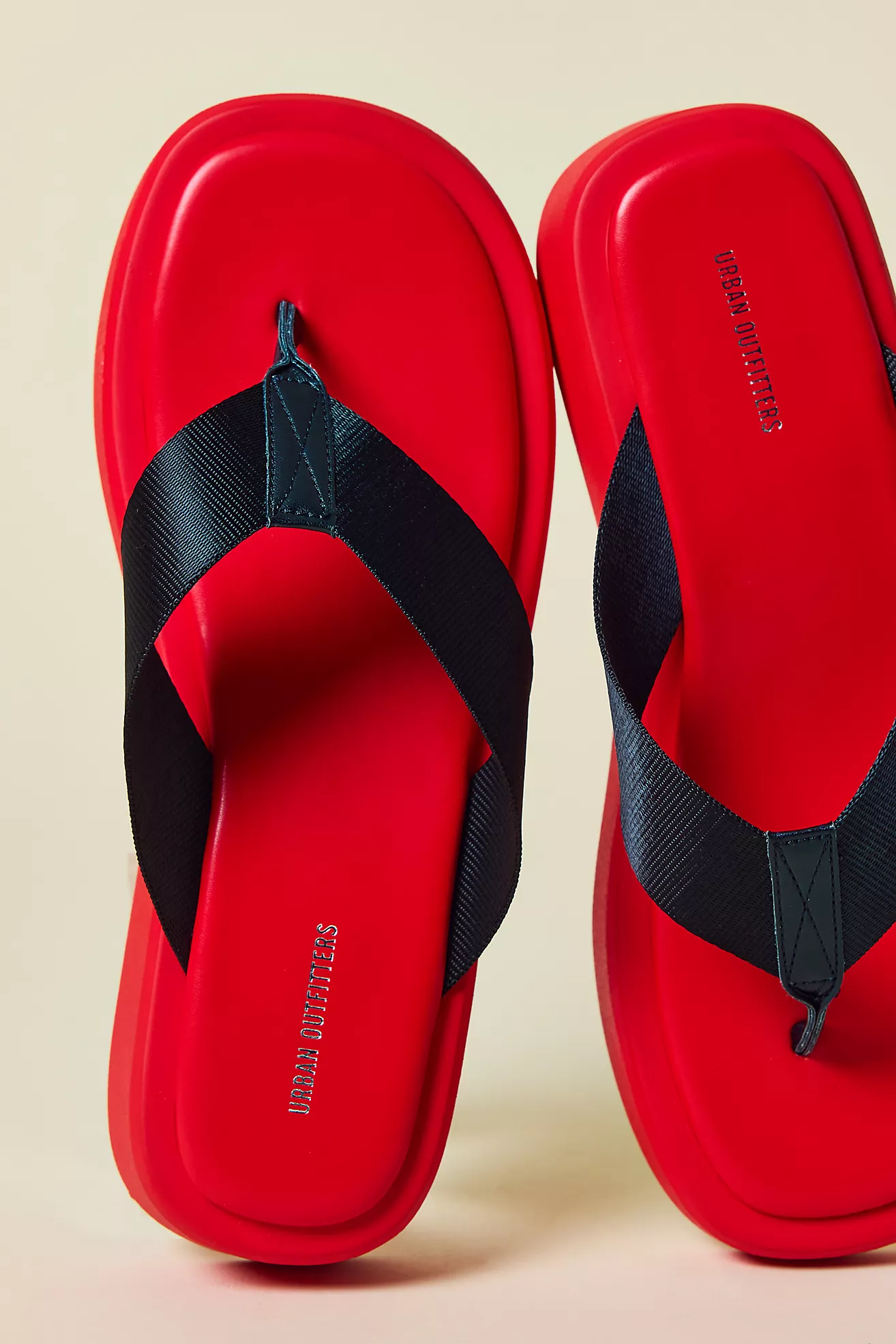 Uo Gemma Platform Thong Sandal