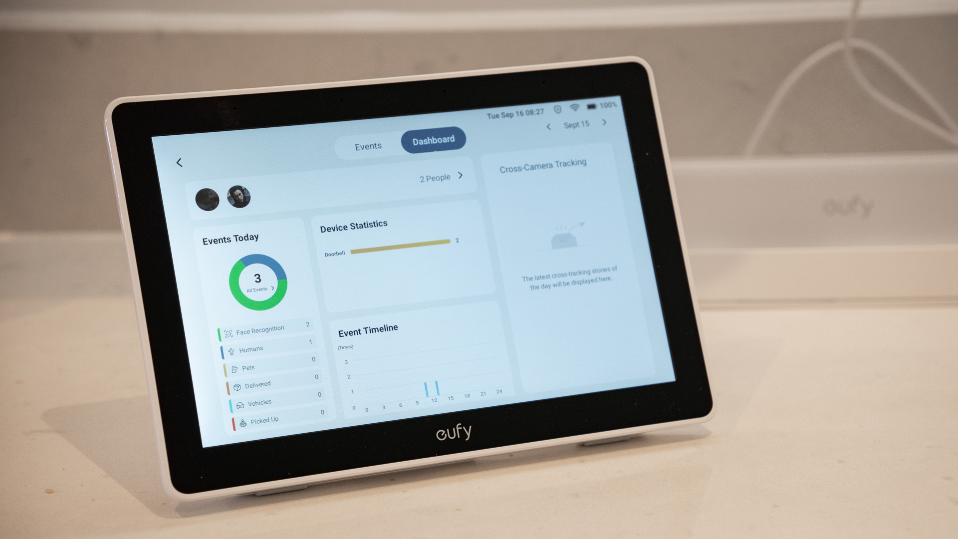 Eufy E10 smart display
