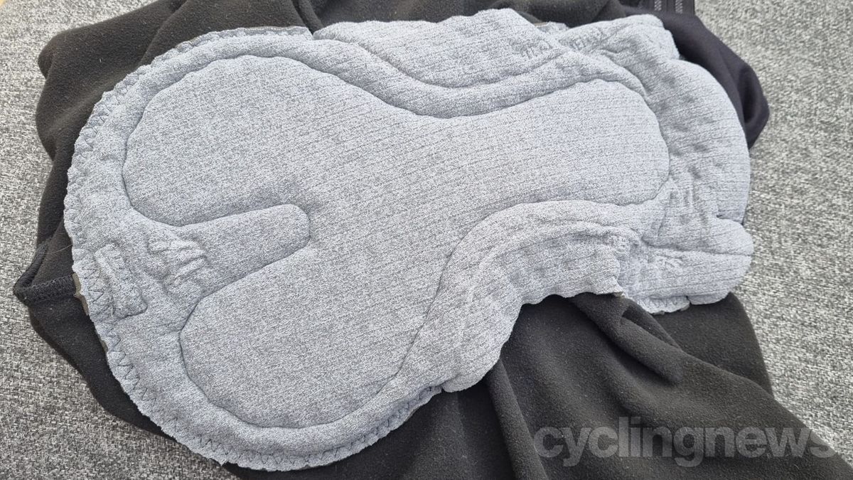 Assos Dyora Fall/Spring Bib Shorts review
