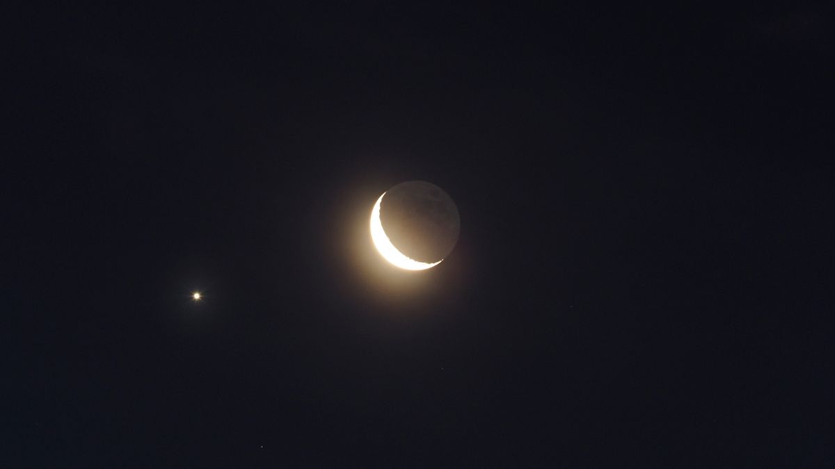 Jupiter will disappear behind the moon in a once-in-a-decade alignment tomorrow