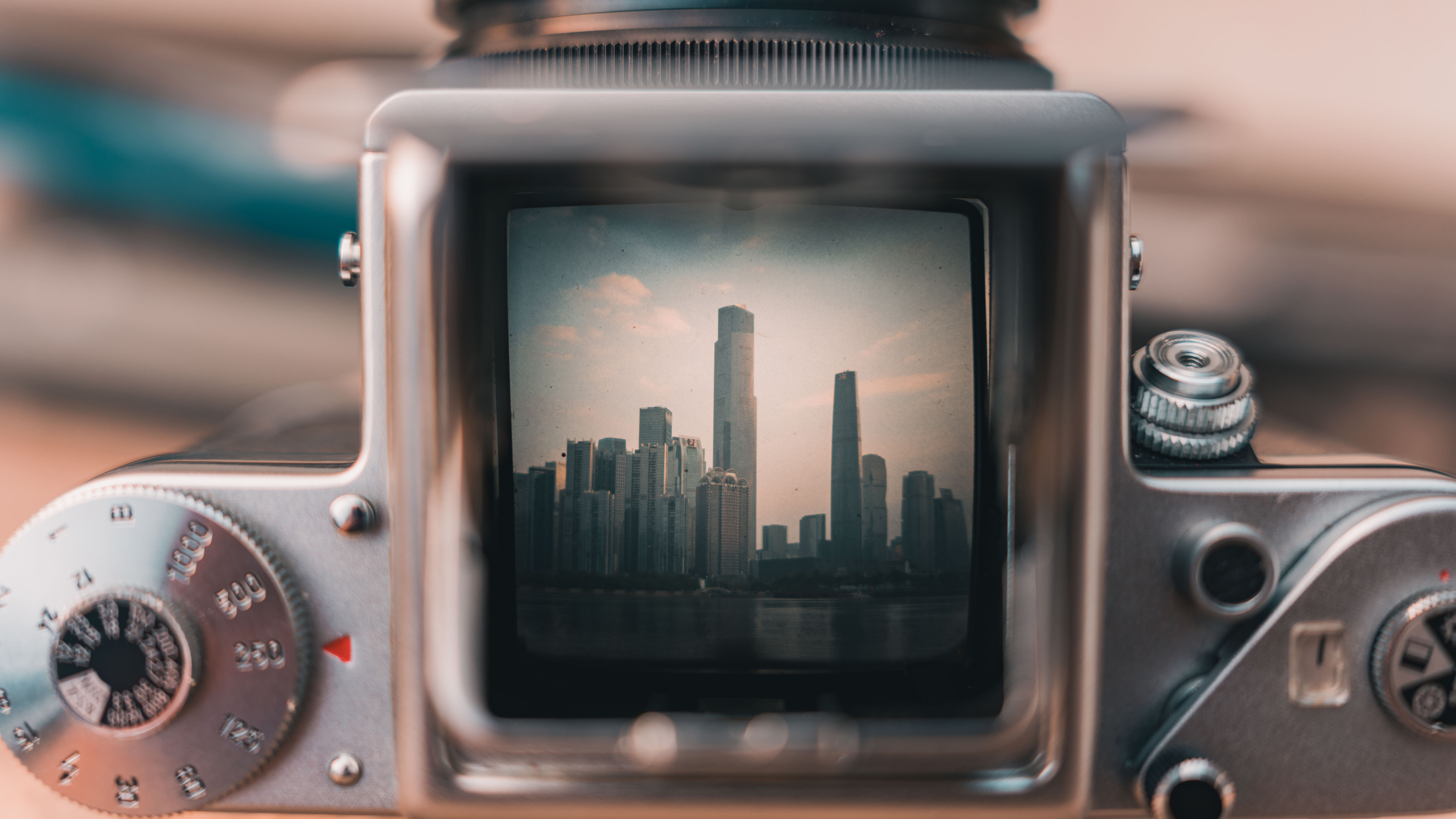Reshot film camera waist flat viewfinder