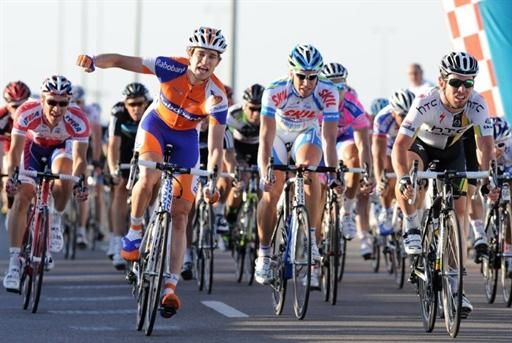 Theo Bos takes the win in Oman