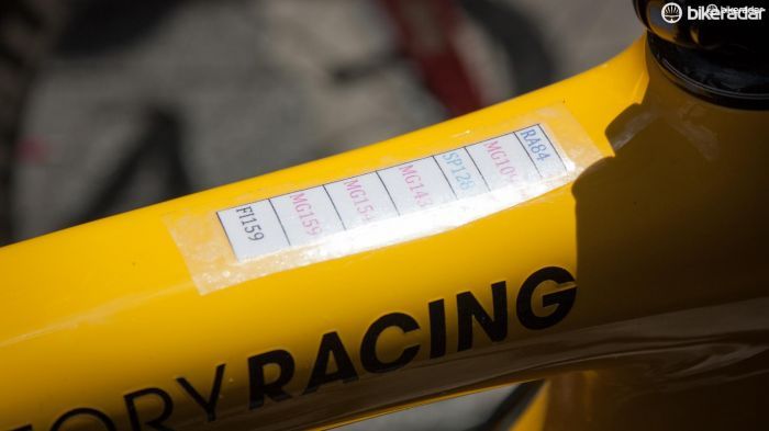 Like many riders, Cancellara sticks distance reminders for feed stations, mountains, sprints and the finish to his bike