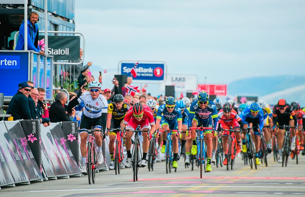 Alexander Kristoff wins stage 2 at the Arctic Race of Norway