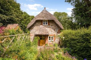 External_Faerie Cottage (aka 77 West Overton), West Overton, Marlborough, Wilts_Hamptons PR pic