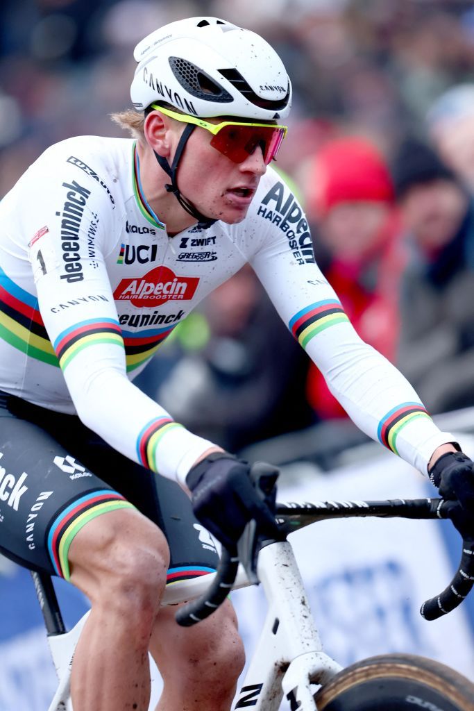 Mathieu van der Poel in action at Zonhoven 2024