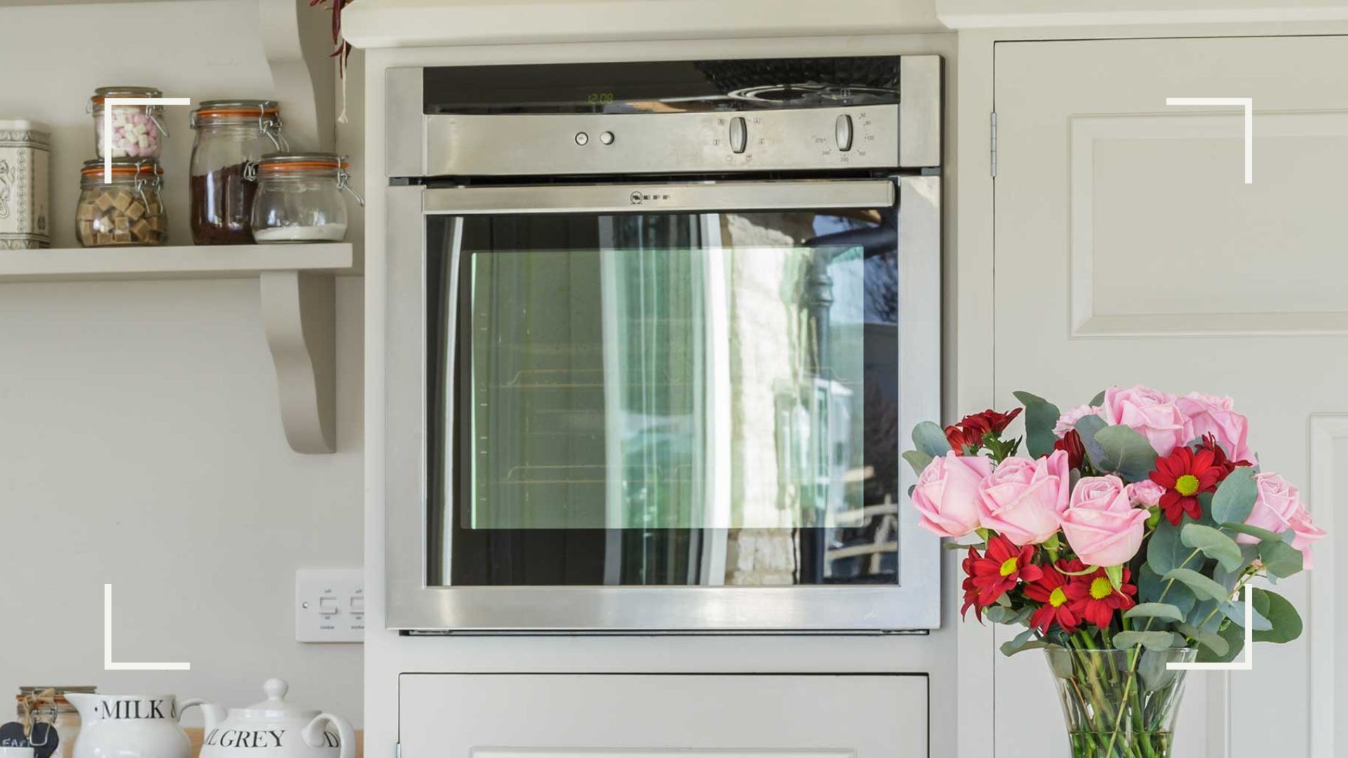 How to clean a glass oven door 5 steps to remove grease Woman & Home
