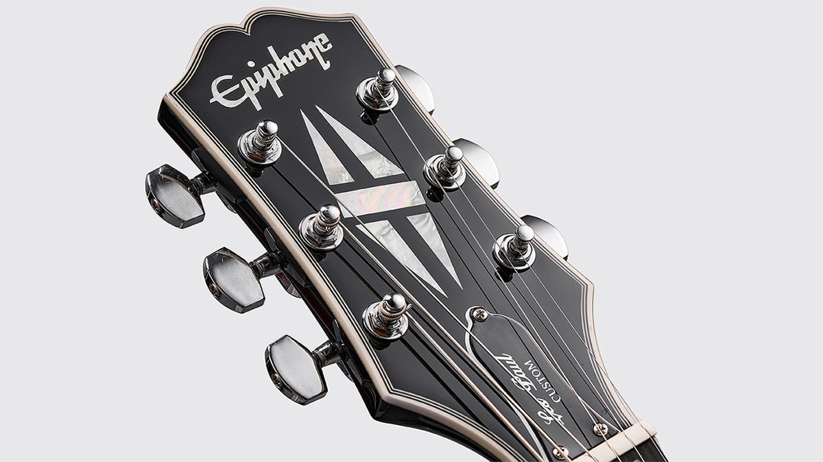 Epiphone Adam Jones Les Paul Custom Art Collection: Frazetta "The Berserker"
