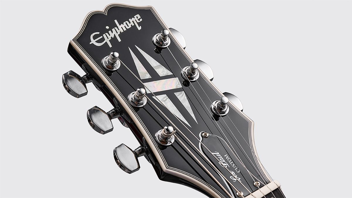 Epiphone Adam Jones Les Paul Custom Art Collection: Frazetta "The Berserker"