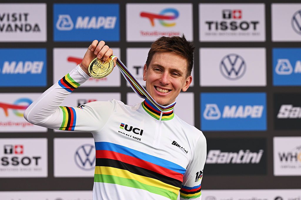 KIGALI, RWANDA - SEPTEMBER 28: Gold medalist Tadej Pogacar and Team Slovenia celebrates winning during the medal ceremony after the 98th UCI Cycling World Championships Kigali 2025, Men Elite Road Race a 267.5km race from Kigali to Kigali on September 28, 2025 in Kigali, Rwanda. (Photo by Dario Belingheri/Getty Images)
