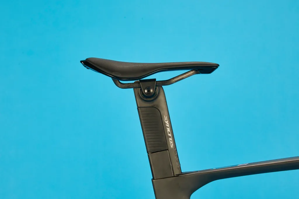 Image shows the seatpost of the Scott Foil RC Ultimate